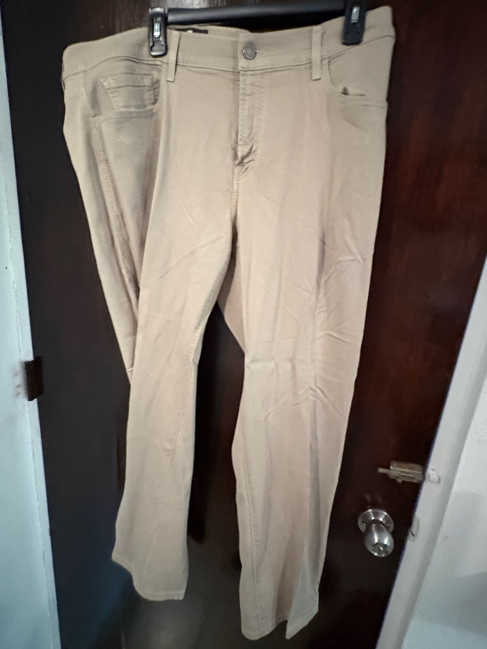 Bundle 3 for $25. 7 For All Mankind Men's Khaki Straight-Leg Chinos. Size 40.